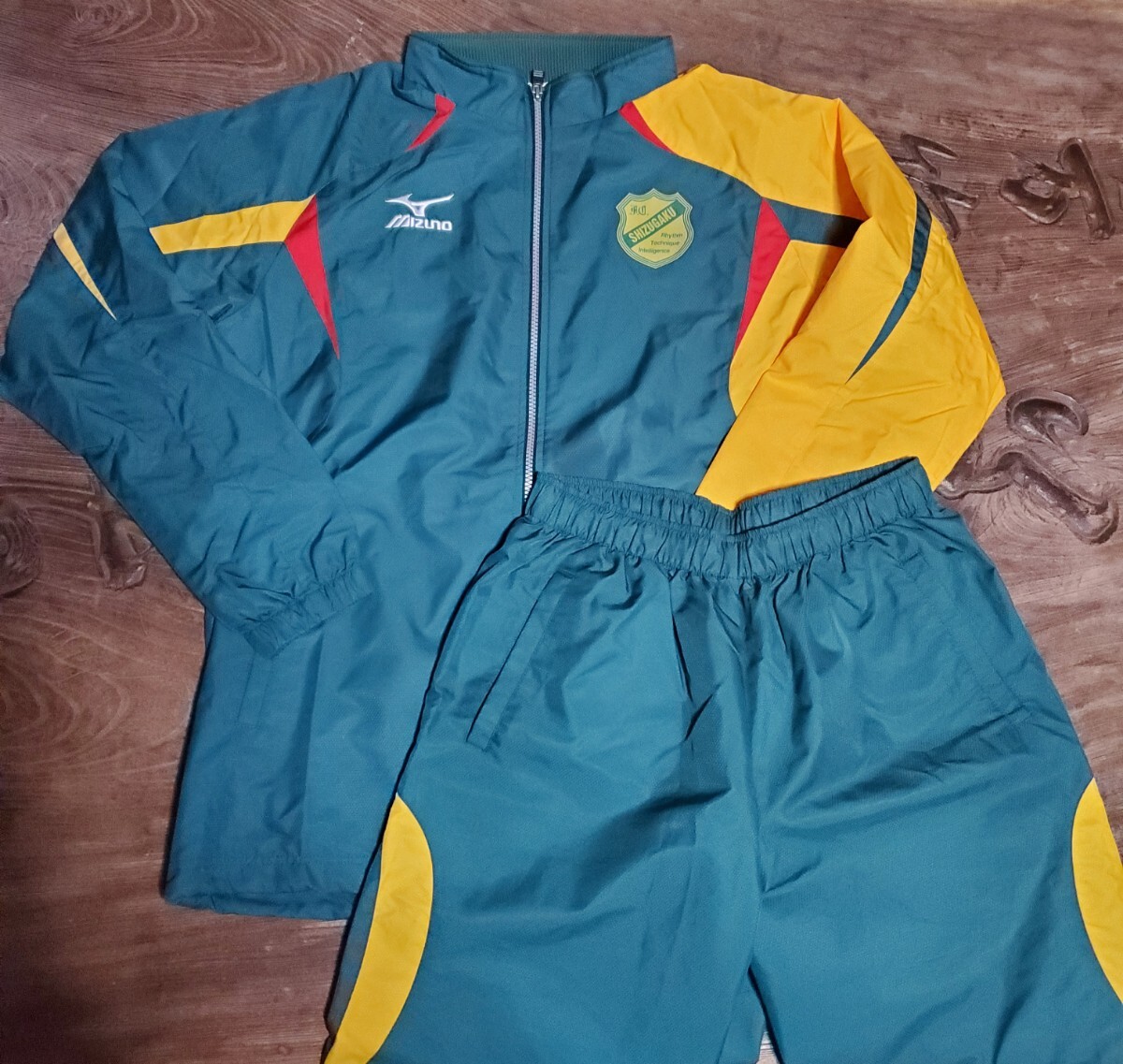値下交渉 静岡学園 サッカー部 ジャケット パンツ MIZUNO MADE 値下交渉 静岡学園 サッカー部 ジャケット パンツ MIZUNO MADE