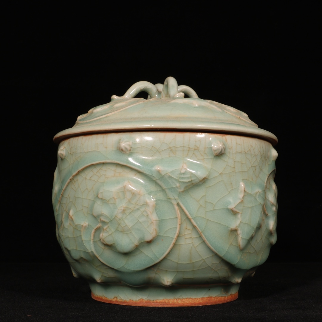 予約販売 清乾隆帝黄地竜紋花瓶 景徳鎮 美術品 現代工芸品 装飾 予約販売 清乾隆帝黄地竜紋花瓶 景徳鎮 美術品 現代工芸品 装飾