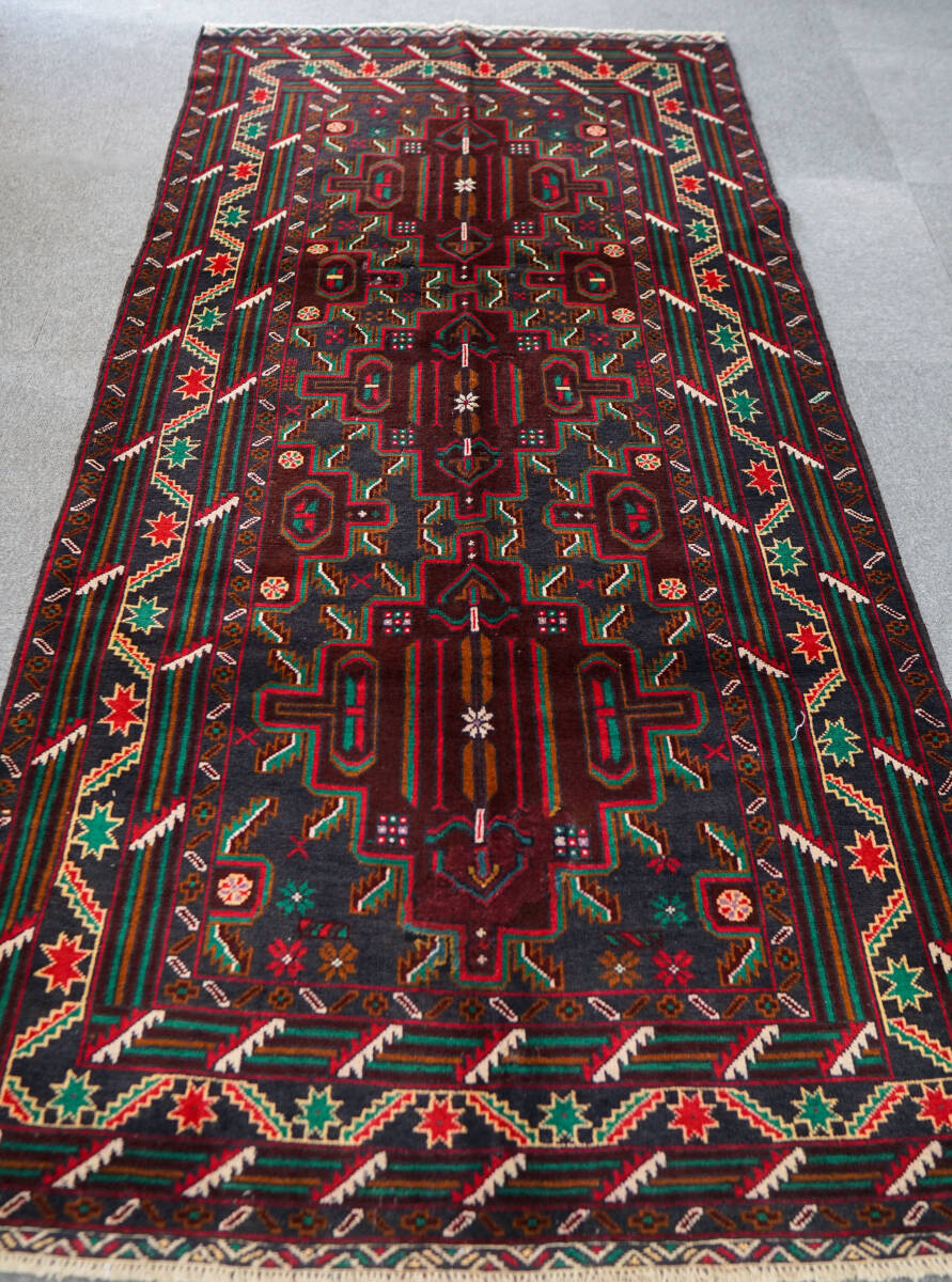 Yahoo!オークション - 224×111cm ペルシャ手織り絨毯 トライバルラグ Yahoo!オークション - 224×111cm ペルシャ手織り絨毯 トライバルラグ