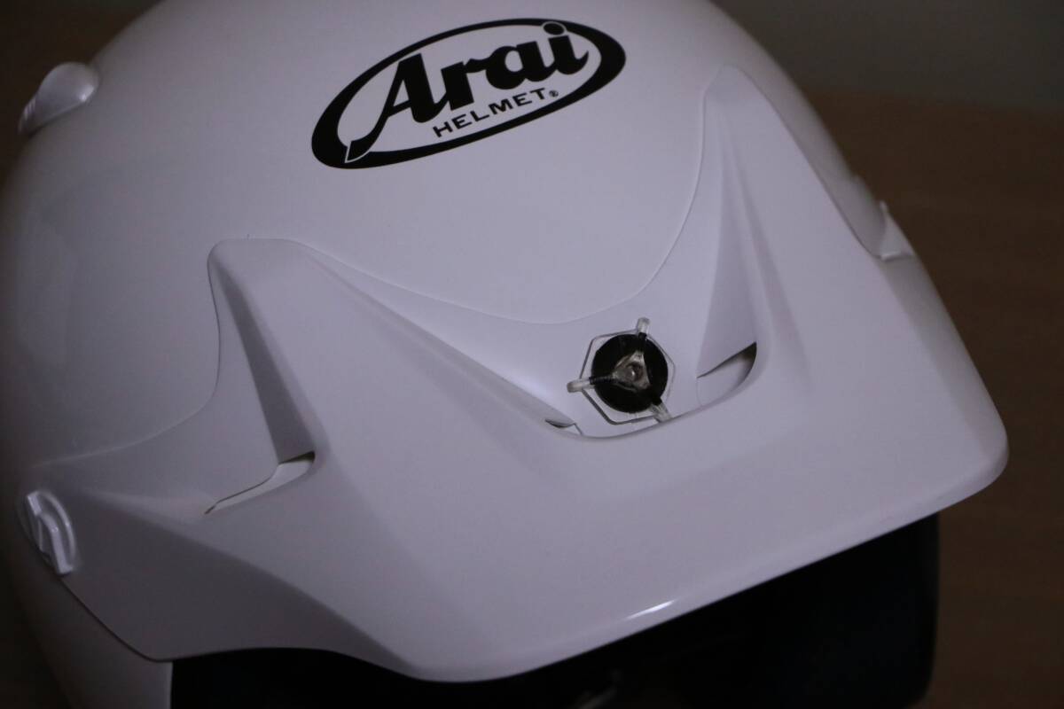 美品 ARAI HYPER-T SIZE 59-60 L ホワイト 中古 アライ ハイパー 美品 ARAI HYPER-T SIZE 59-60 L ホワイト 中古 アライ ハイパー