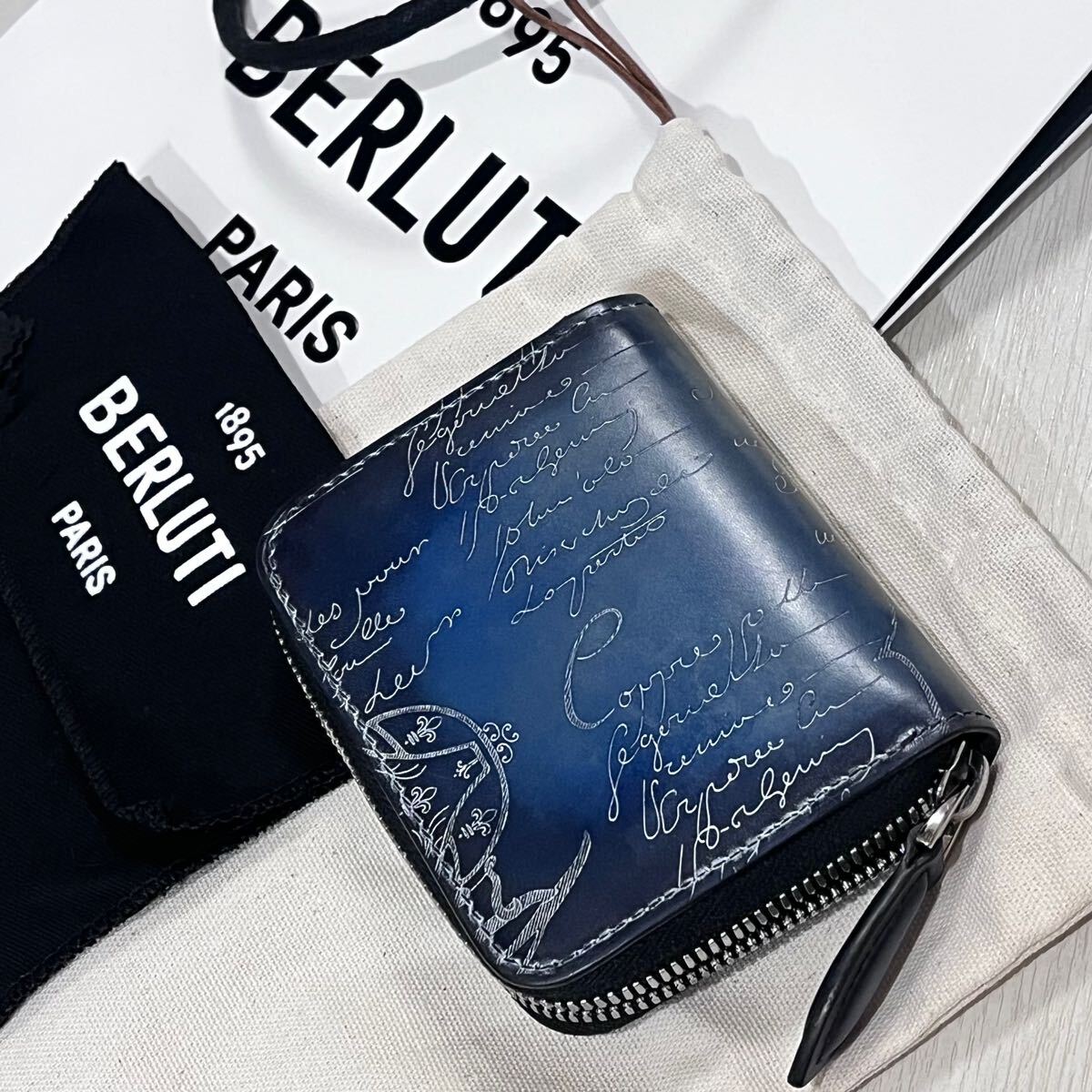 Yahoo!オークション - 定価12万 極美品 BERLUTI ベルルッティ Yahoo!オークション - 定価12万 極美品 BERLUTI ベルルッティ