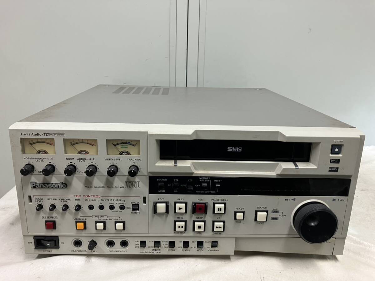 Panasonic (パナソニック) BSチューナー内蔵S-VHSビデオ NV Panasonic (パナソニック) BSチューナー内蔵S-VHSビデオ NV