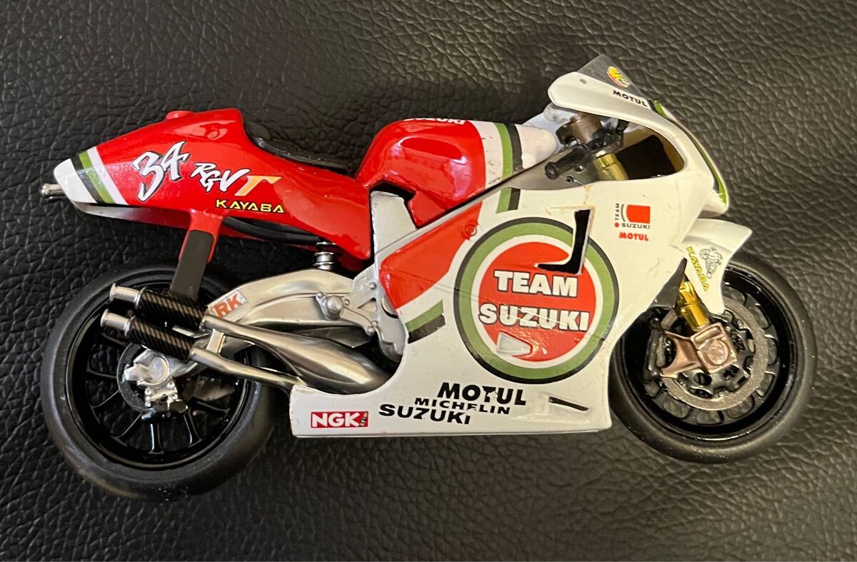 1/18 шкала TEAM SUZUKI RGV-r KEVIN SCHWANTZ #34 Kevin shu one tsu Suzuki литье под давлением мотоцикл миникар мотоцикл конечный продукт RGV500