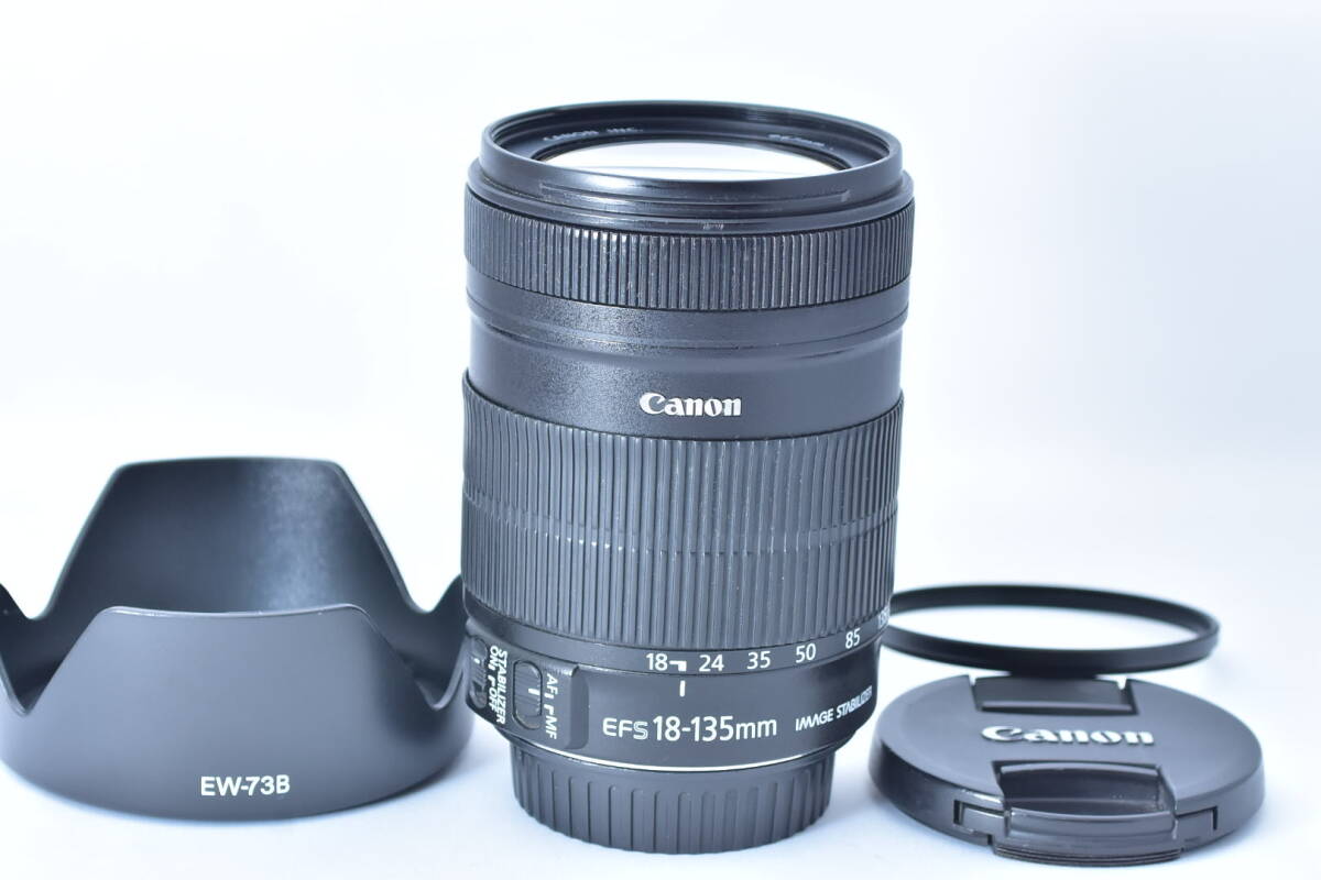* почти новый товар *Canon Canon EF-S 18-135mm F3.5-5.6 IS* принадлежности большое количество! линзы капот * фильтр есть *.. проходить оптика серия * специализированный магазин рабочее состояние подтверждено 