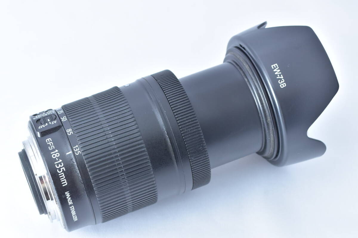 * почти новый товар *Canon Canon EF-S 18-135mm F3.5-5.6 IS* принадлежности большое количество! линзы капот * фильтр есть *.. проходить оптика серия * специализированный магазин рабочее состояние подтверждено 