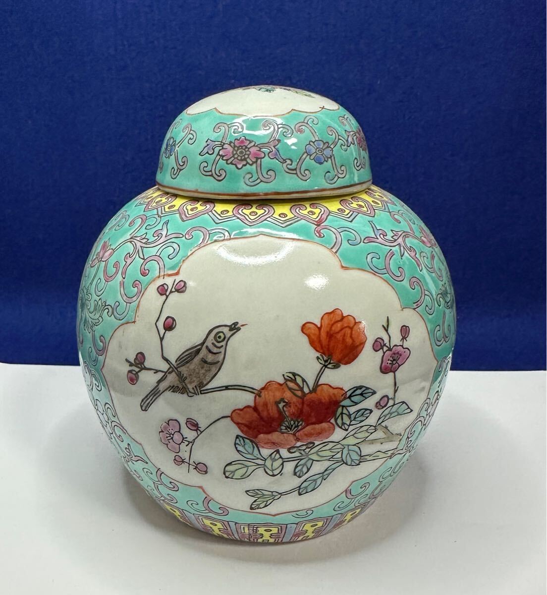 中国骨董 景徳鎮名品茶壷茶入花瓶 手工精製彩絵山水陶磁器 中国骨董 景徳鎮名品茶壷茶入花瓶 手工精製彩絵山水陶磁器