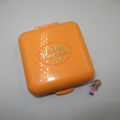 90's★Polly Pocket★ポーリーポケット★オレンジ★四角形★人形★フィギュア★ぬいぐるみ★コンパクト★ままごと★ドール