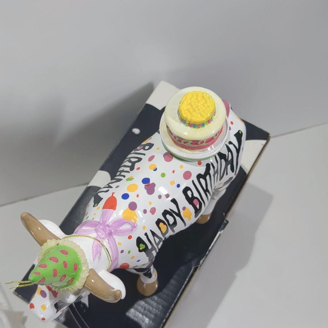 カウパレード Happy Birthday to Moo 牛 置物 箱付き カウパレード Happy Birthday to Moo 牛 置物 箱付き