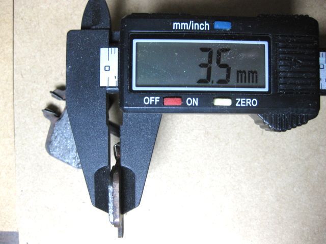 全體厚み3.5mm。