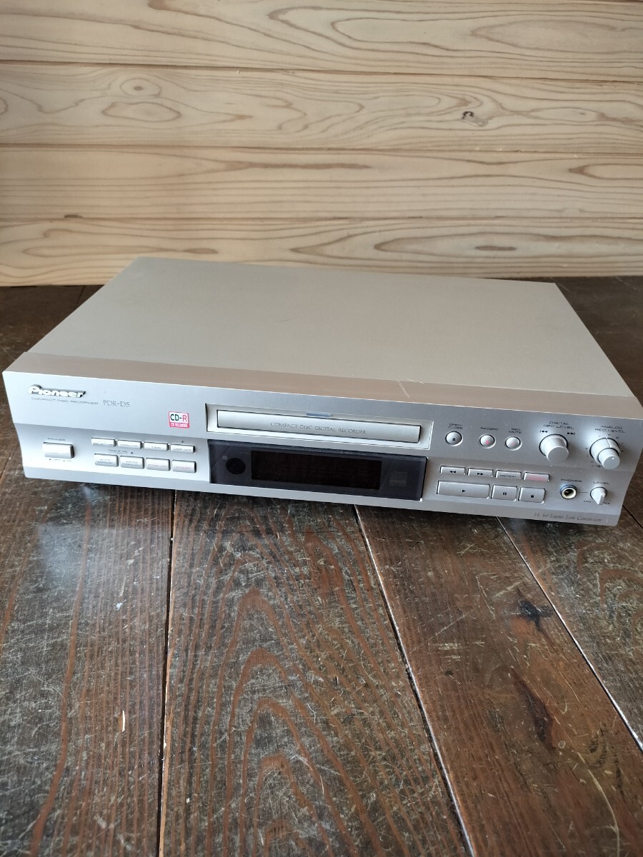 PioneerCD レコーダー　PDR-D5 （ジャンク品扱い） Pioneer CDレコーダー PDR-D5 ジャンク