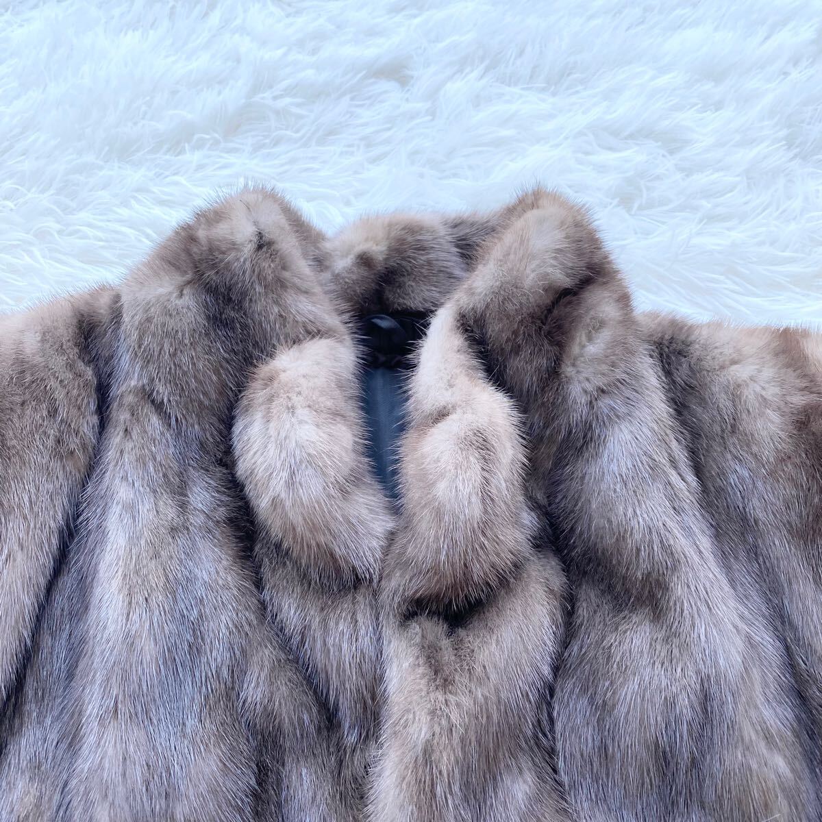 5つ星】THE AMERICAN FUR AWARDS AMERICAN ULTRA 毛皮コート 5つ星】THE AMERICAN FUR AWARDS AMERICAN ULTRA 毛皮コート