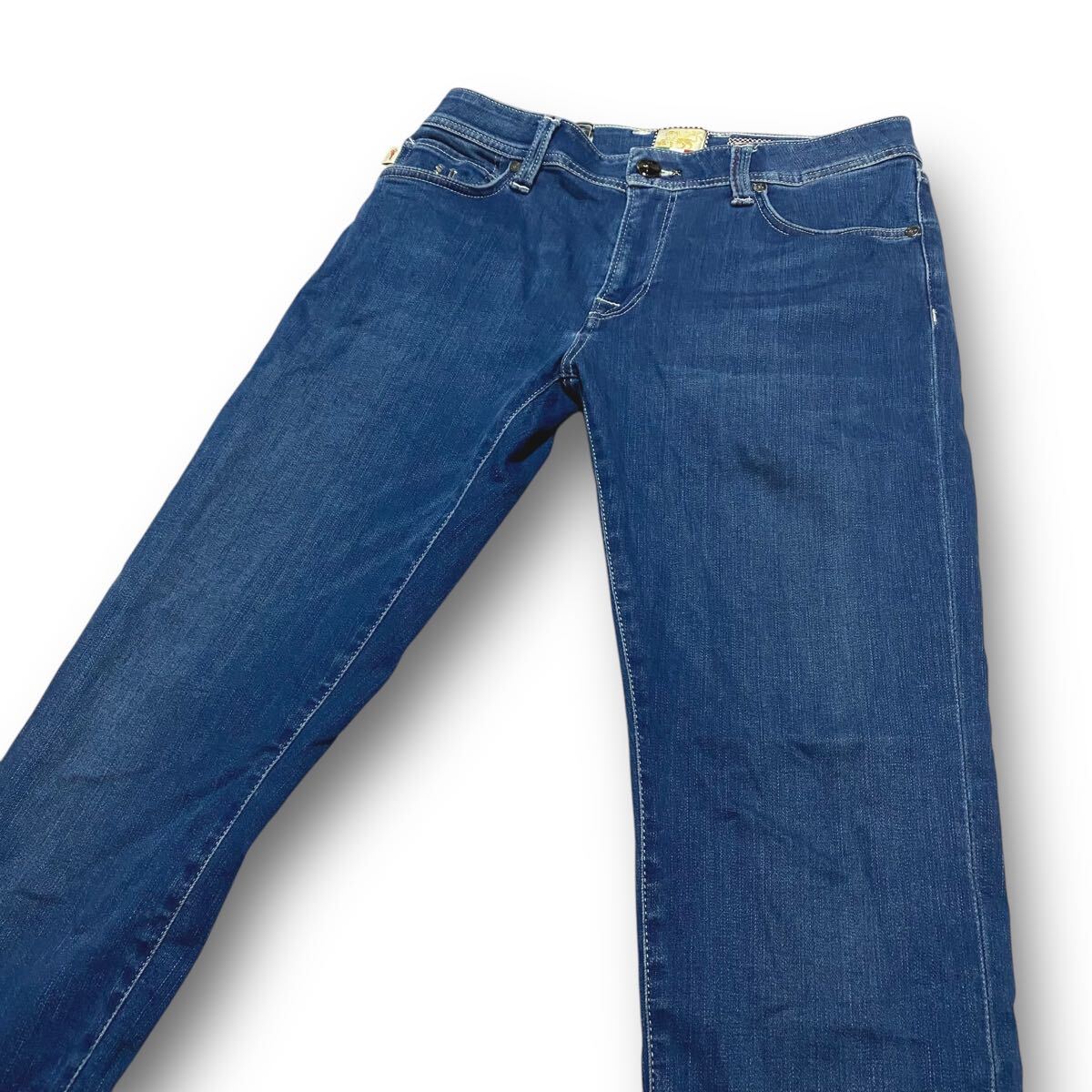 トラマロッサ　tramarossa デニムジーンズ　ブルーデニム　ヴィンテージ加工　サイズ　30インチ　新品未使用タグ付き　イタリアンデニム TRAMAROSSA（トラマロッサ）LEONARDレオナルド スーパーストレッチ
