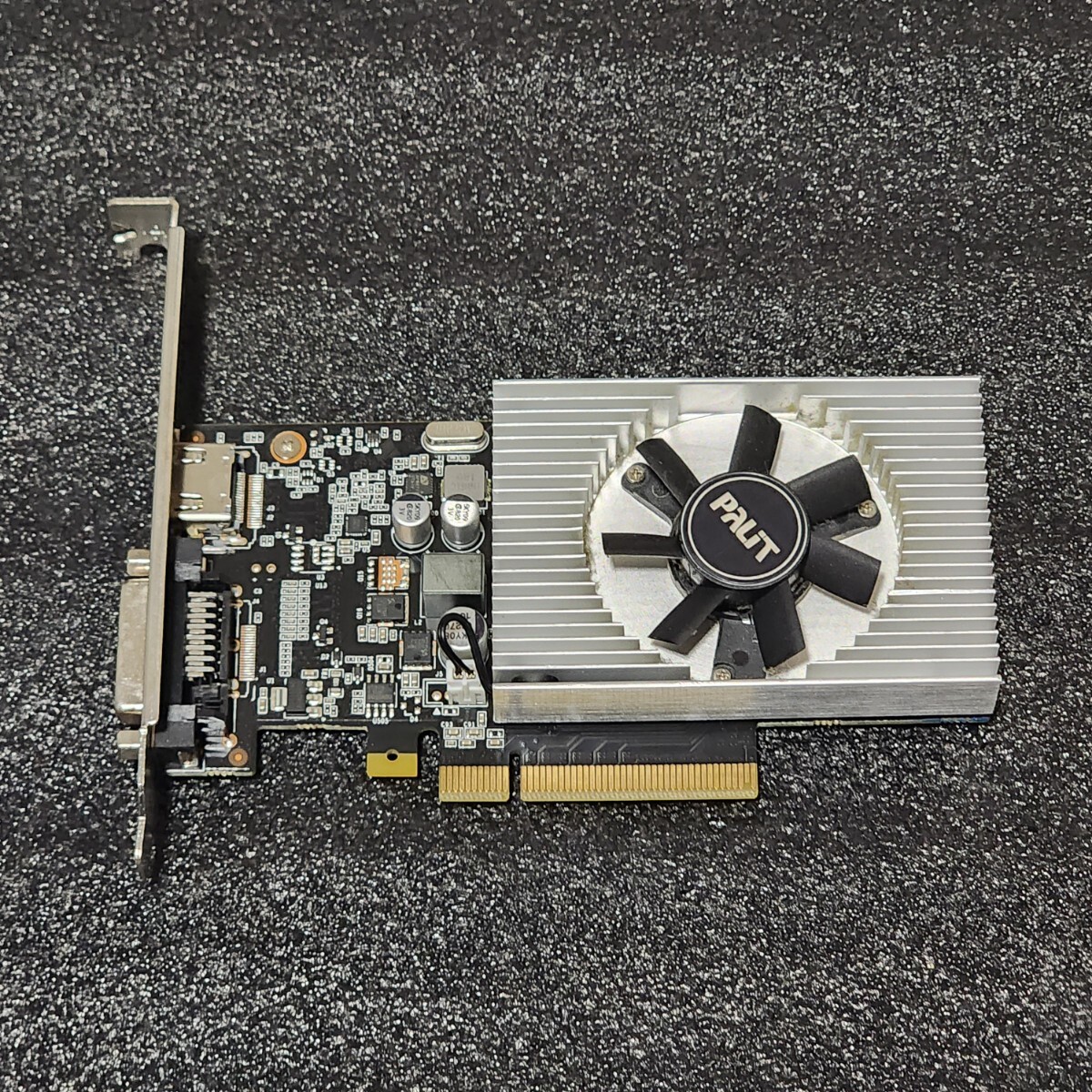 PALIT GEFORCE GT1030 2GB DDR4 補助電源不要 動作確認済み PC PALIT GEFORCE GT1030 2GB DDR4 補助電源不要 動作確認済み PC