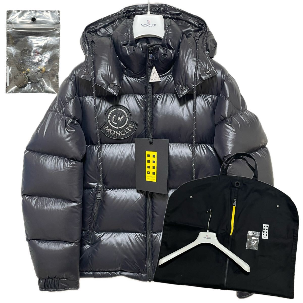 未使用 タグ付 MONCLER HANTIUM GIUBBOTTO GENIUS ハンガー 未使用 タグ付 MONCLER HANTIUM GIUBBOTTO GENIUS ハンガー