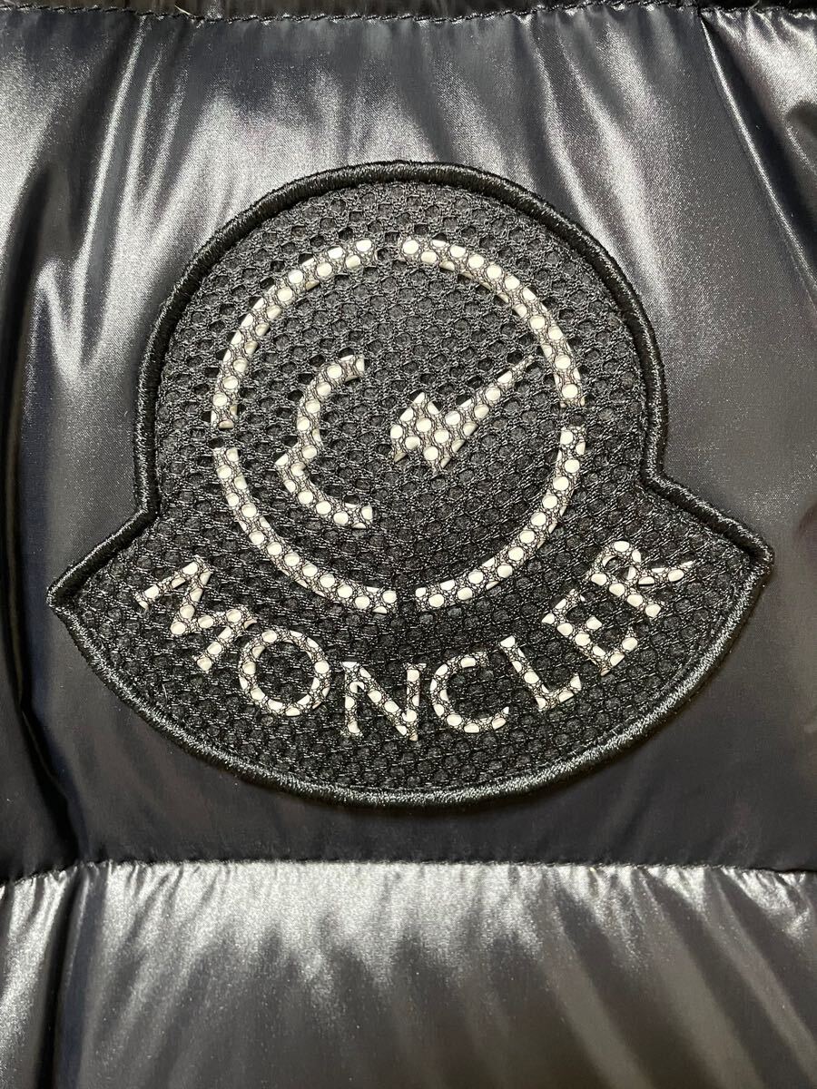 未使用 タグ付 MONCLER HANTIUM GIUBBOTTO GENIUS ハンガー 未使用 タグ付 MONCLER HANTIUM GIUBBOTTO GENIUS ハンガー