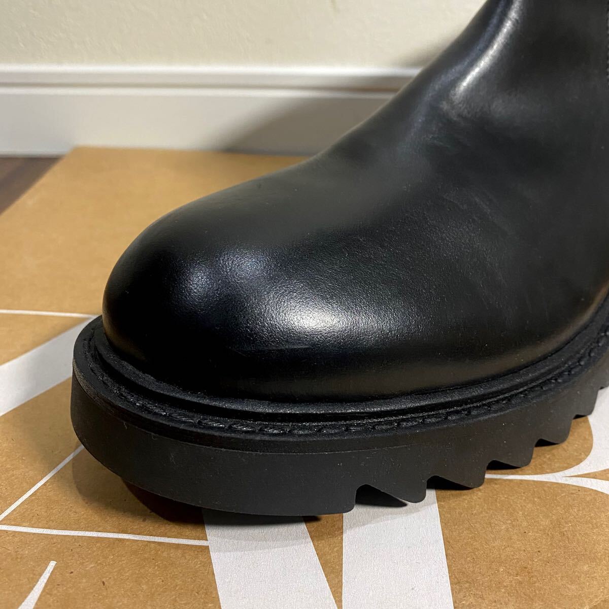 新品 ZARA 100%牛革 サイドジップブーツ 27 5cm 43 BLACK メンズ 新品 ZARA 100%牛革 サイドジップブーツ 27 5cm 43 BLACK メンズ
