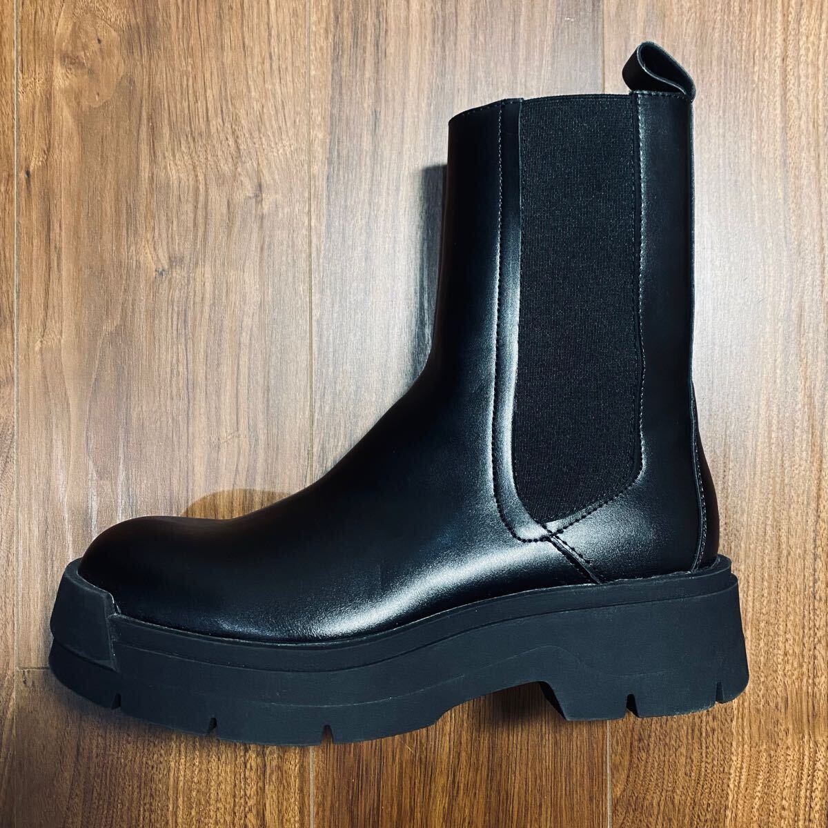 新品 ZARA 厚底ブーツ 26 5cm 41 ALL BLACK メンズ ザラ PU 新品 ZARA 厚底ブーツ 26 5cm 41 ALL BLACK メンズ ザラ PU