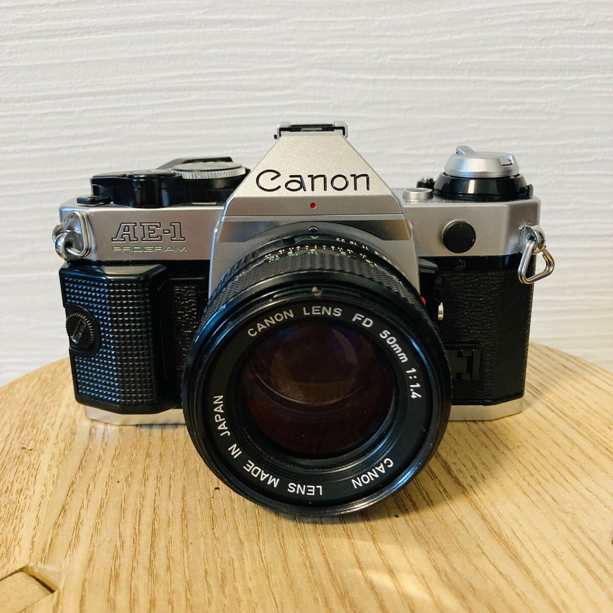 割引価格 Canon AE-1 Program フィルムカメラ ジャンク扱い ① フィルムカメラ