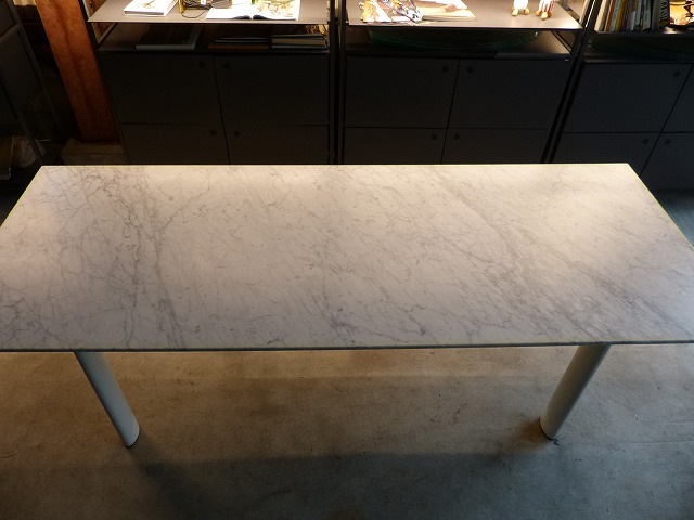 Yahoo!オークション - Cassina(カッシーナ)LC6/ターブル Yahoo!オークション - Cassina(カッシーナ)LC6/ターブル