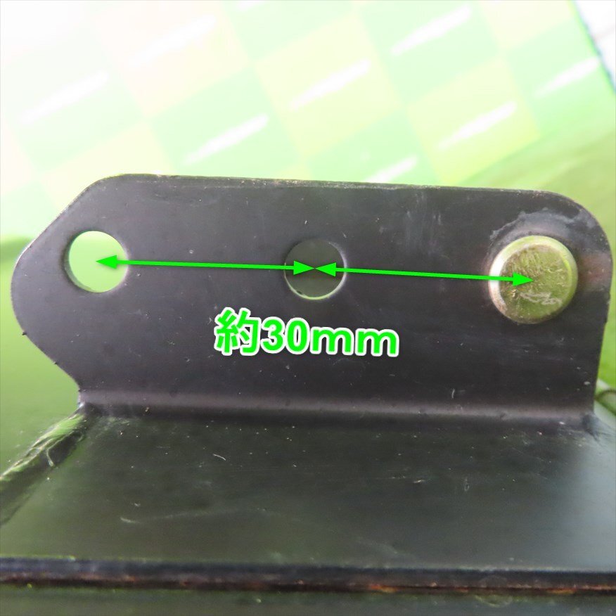 岩手 前沢 7 ヤンマー 田植機用 イス 取付内幅約141mm 取付ピン径約7.8mm 座席 シート いす 椅子 田植え機 RR5 部品 パーツ 中古 東北_画像9