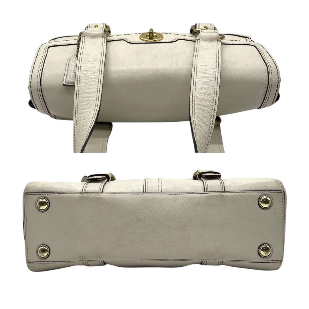 COACH - 極美品 コーチ ハンドバッグ s25 白 ターンロック