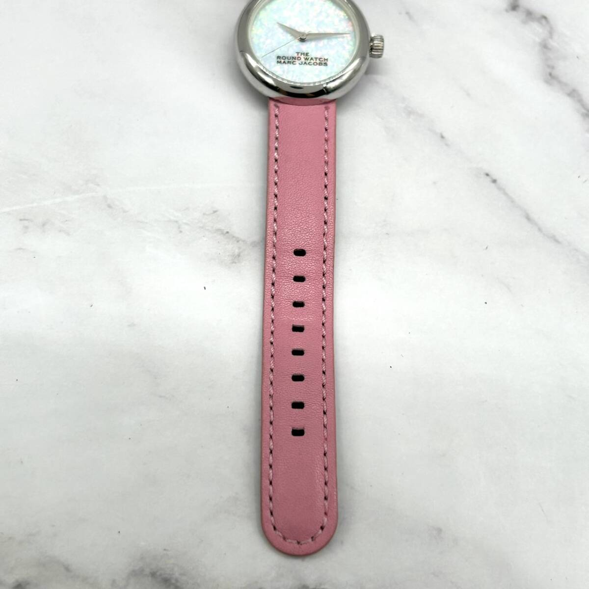 The Marc Jacobs The раунд часы 32mm женские наручные часы кварц батарейка заменена розовый кожа G1
