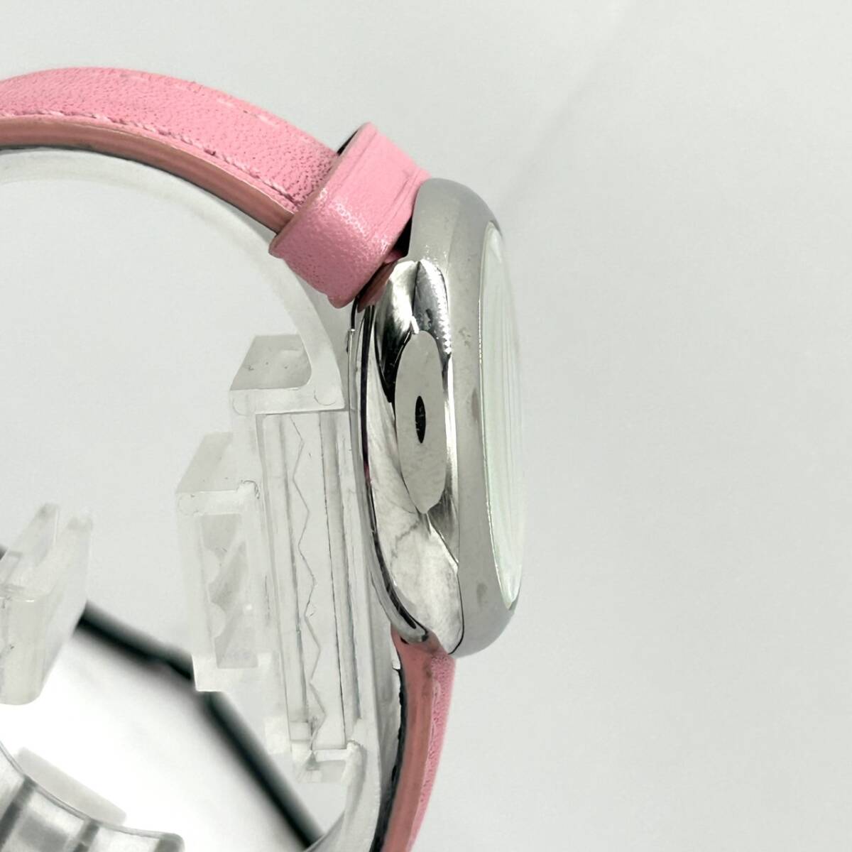 The Marc Jacobs The раунд часы 32mm женские наручные часы кварц батарейка заменена розовый кожа G1