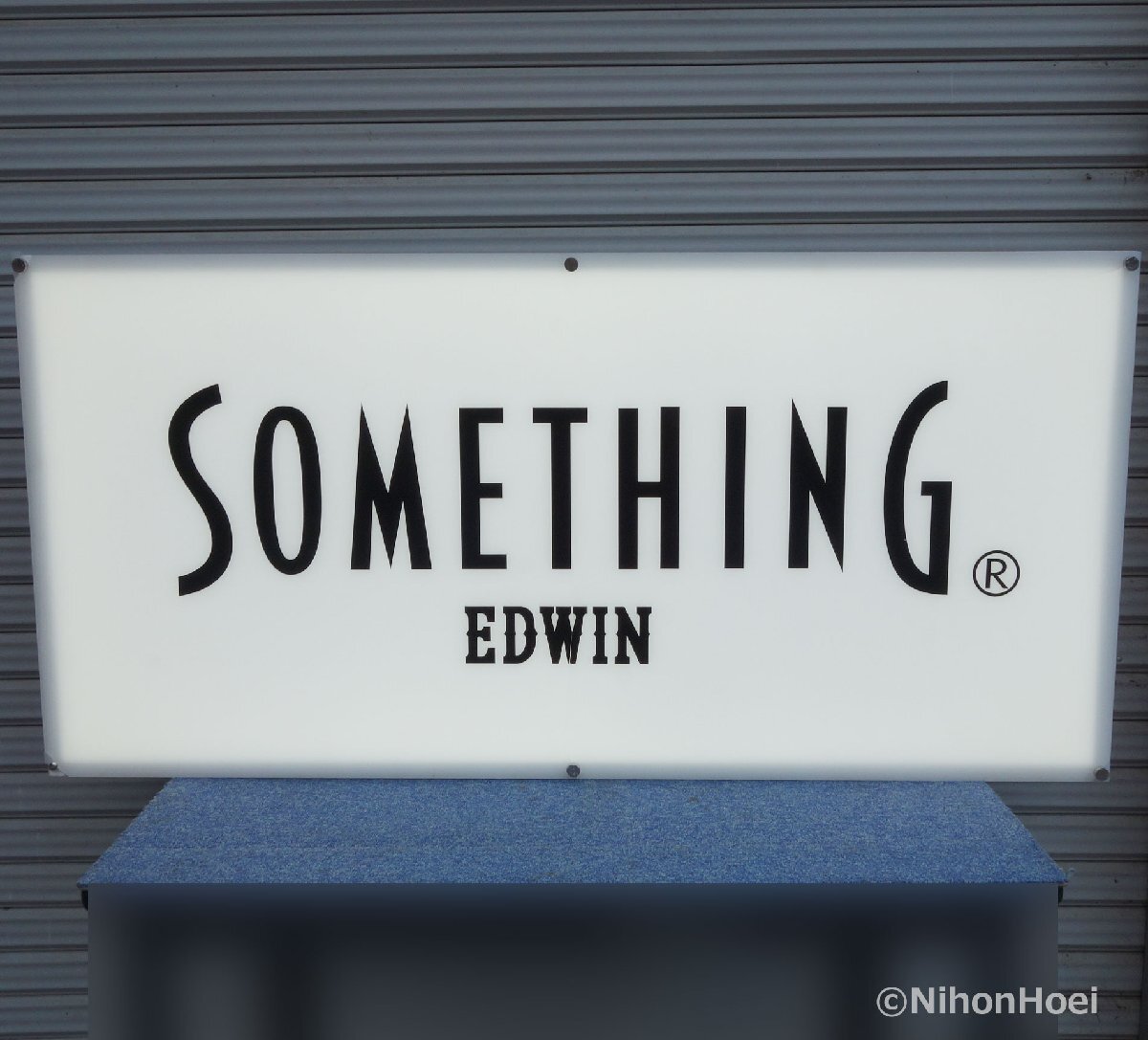 大学生 割引 SOMETHIG 電飾看板 EDWIN ディスプレイ 2015年製 幅1172mm ◇ 看板