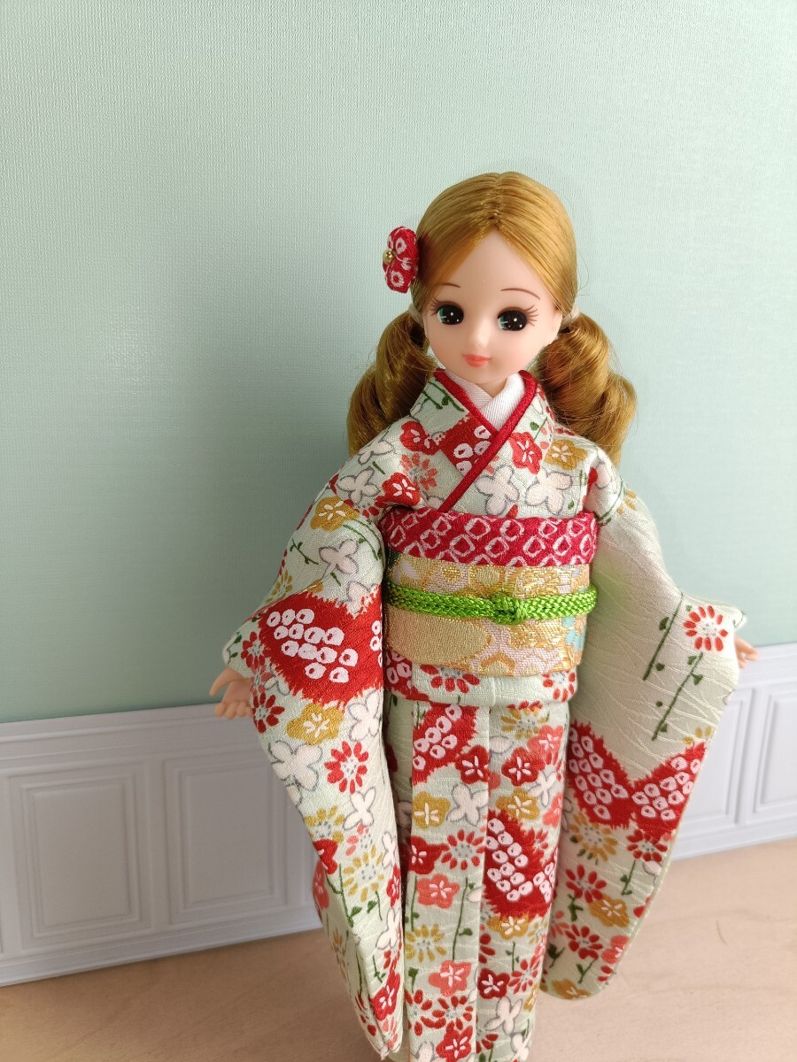 総裏仕立て ☆正絹振袖☆ ハンドメイド着物 リカちゃん着物 22 総裏仕立て ☆正絹振袖☆ ハンドメイド着物 リカちゃん着物 22