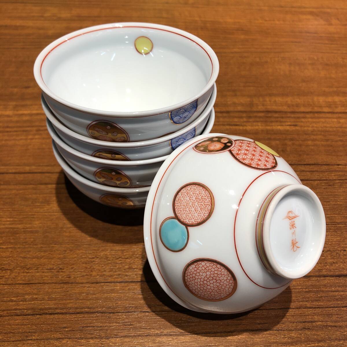 〈送料無料〉深川製磁 赤絵丸紋 茶碗 茶器 金彩 小鉢 デザートカップ 湯呑み 湯呑 深川 深川製