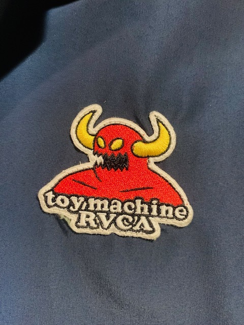 RVCA × TOY MACHINE ライカ×トイマシーン コーチジャケット SIZE*L(USAサイズ)美品中古 RVCA × TOY MACHINE ライカ×トイマシーン コーチジャケット SIZE