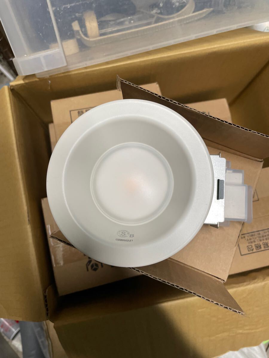 Panasonic LEDダウンライト LSEB9502LE1 未使用 φ100 電球色8台