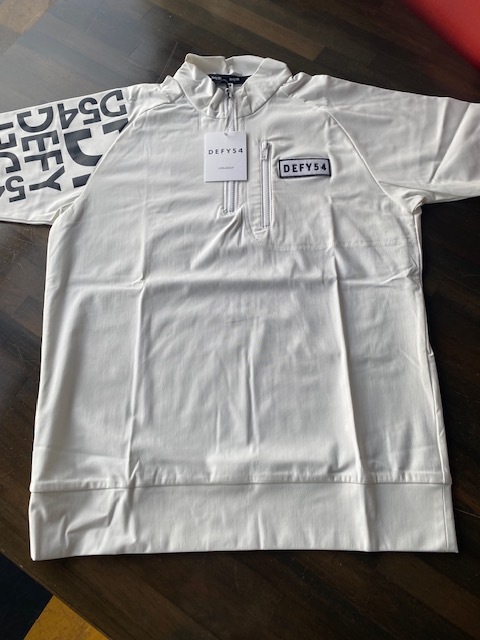 DEFY54 メンズゴルフ　ハーフZIP シャツ　M/L 新品