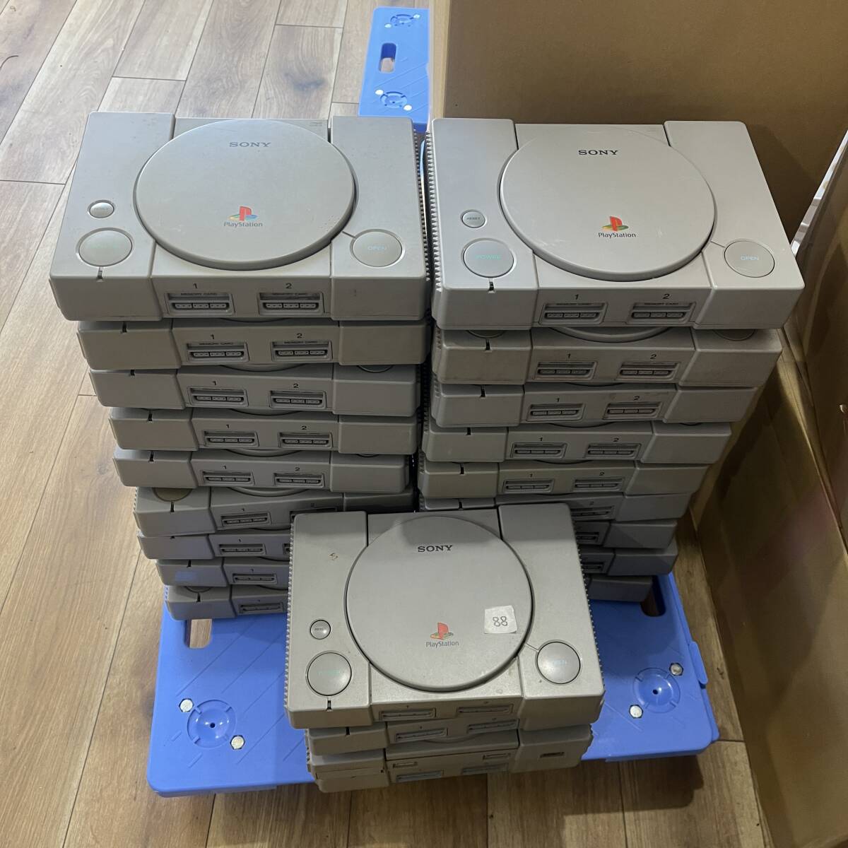 (ヤ)88【22台まとめ】ソニー プレイステーション playstation プレステ PS 本体 SCPH-5500 SCPH-7000 SCPH-7500 SCPH-9000 SONY