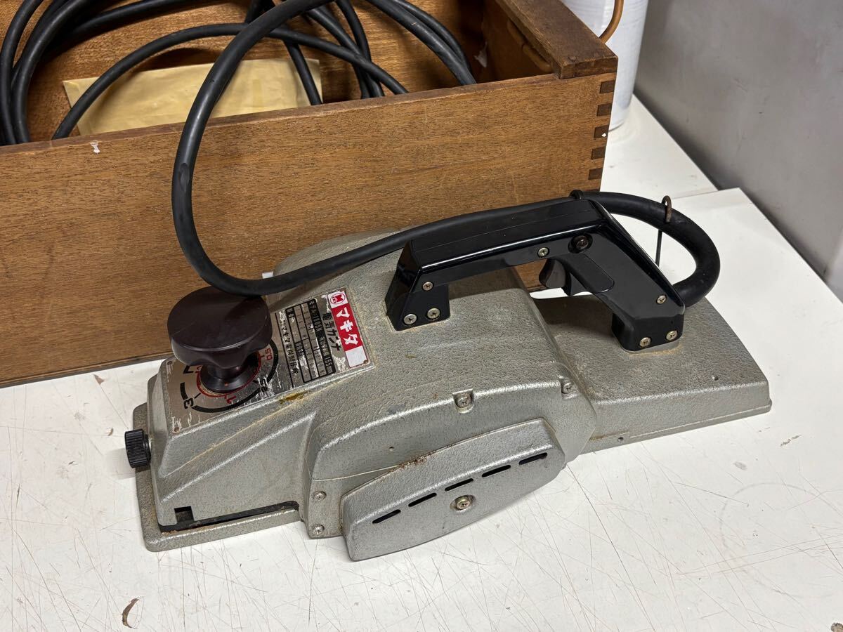 マキタ 電気カンナ 1805N 動作品　送料無料