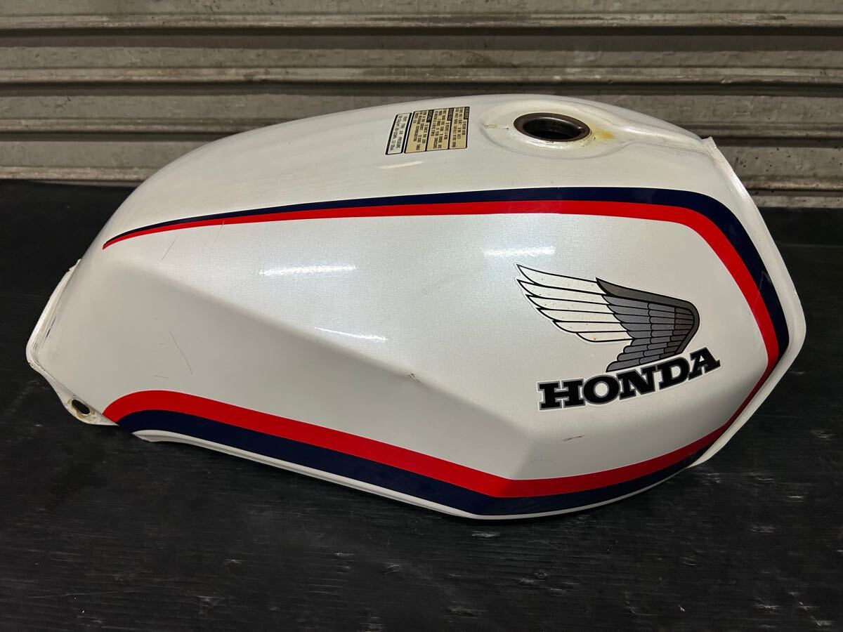 CBX400F 外装 セット 超美品 希少 ユーロカラー 1000スタ CBX400F 外装 セット 超美品 希少 ユーロカラー 1000スタ