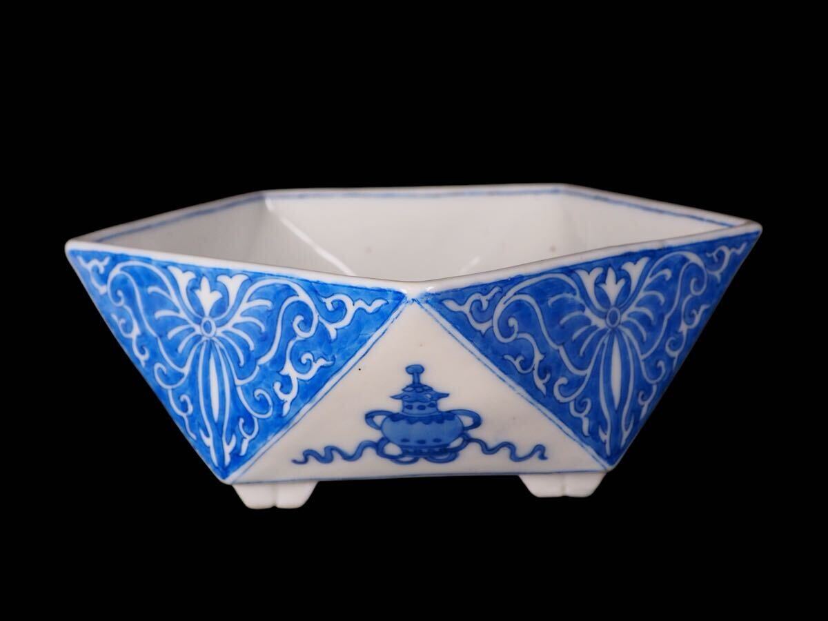 ∇花∇東本願寺伝来 江戸時代末期 尾州焼瀬戸染付唐花草鳳凰文薄 ∇花∇東本願寺伝来 江戸時代末期 尾州焼瀬戸染付唐花草鳳凰文薄