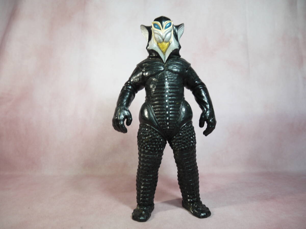 バンプレスト　メフィラス星人　ビッグサイズソフビフィギュア　全高38センチ