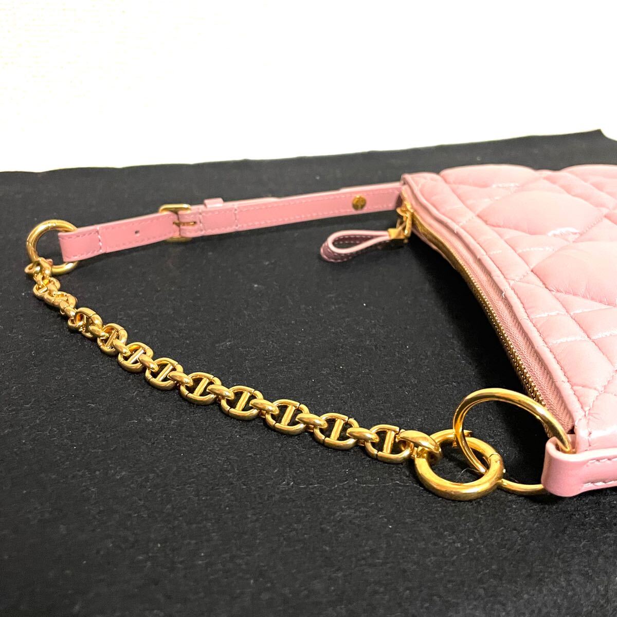 1円スタート! 極美品 使用僅か Christian Dior クリスチャンディオール カナージュ アクセサリーポーチ ピンク ハンドバッグ チューリップ(レディディオール)|売買されたオークション情報、Yahoo!オークション(旧ヤフオク!) の商品情報をアーカイブ公開 - オークファン 1円スタート! 極美品 使用僅か Christian Dior クリスチャンディオール カナージュ アクセサリーポーチ ピンク ハンドバッグ チューリップ(レディディオール)|売買されたオークション情報、Yahoo!オークション(旧ヤフオク!) の商品情報をアーカイブ公開 - オークファン