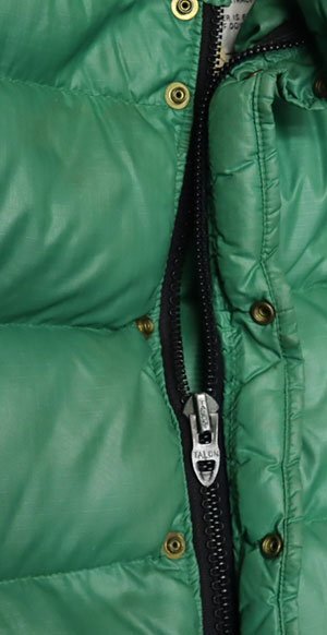 NJ10キャンプCAMP7アメリカ古著アメリカ制ダウンジャケット80’SビンテージSリップストップ ナイロンジャケット緑系アウトドアTALONタロン