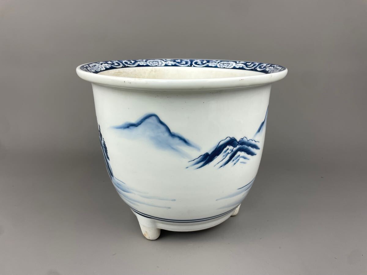植木鉢 染付 盆栽鉢 脚付 蘭鉢 丸鉢 古伊万里 置物 飾り物 骨董