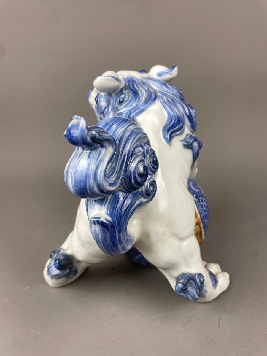 玉乗り獅子 高さ約20cm インテリア 陶器 置物 伊万里焼 九谷焼