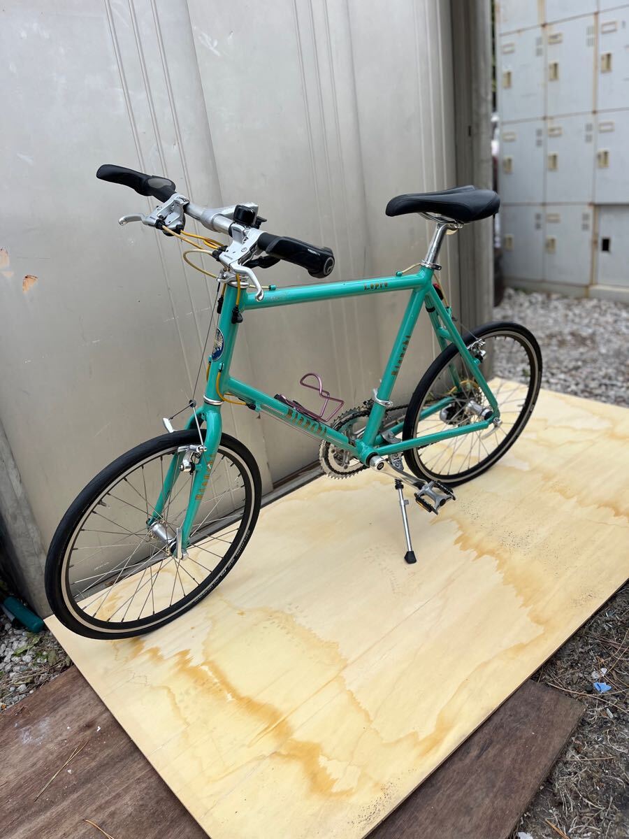 最新作の クロスバイク ビアンキ 自転車 ビンテージ自転車 ミニベロ アンティーク雑貨