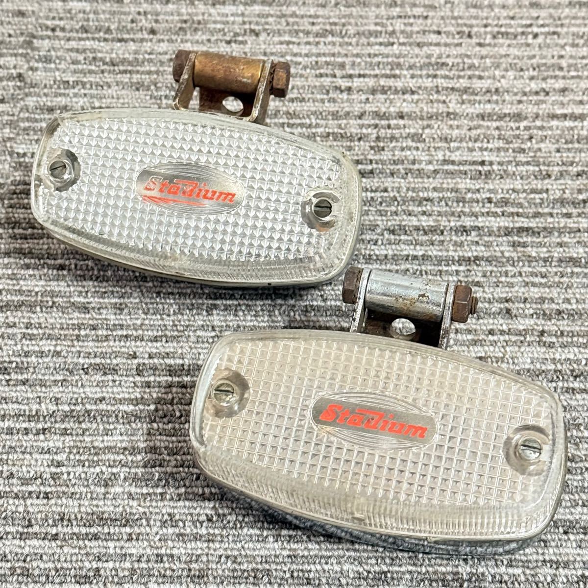 ジャンク　1円スタート　英国　Stadium REVERSING LAMP スタジアム リバーシングランプ