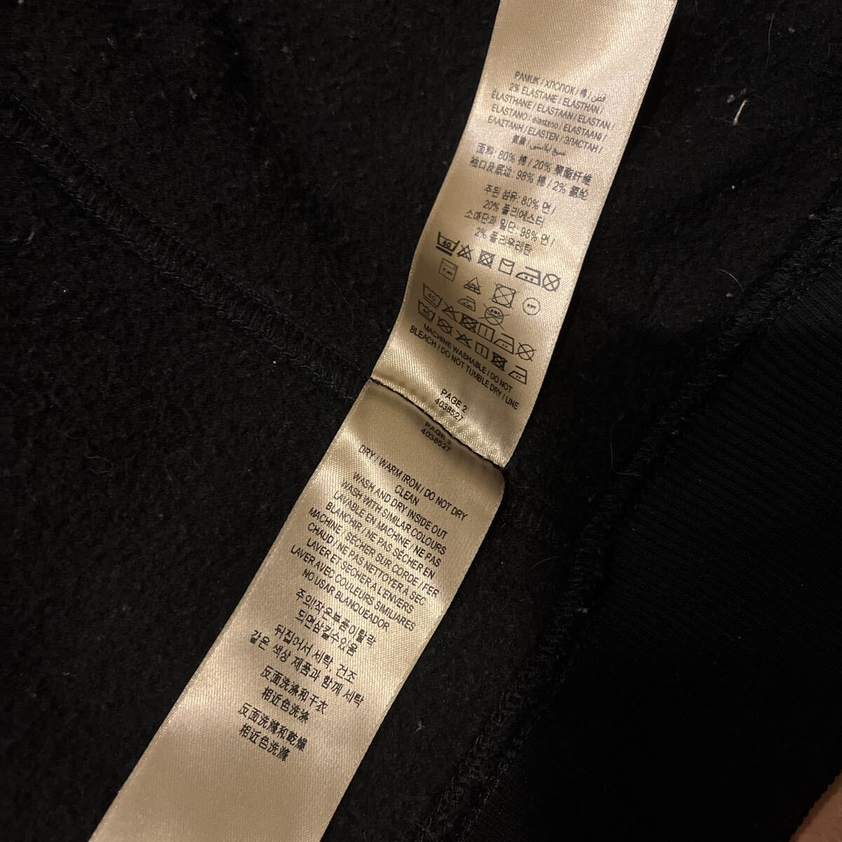BURBERRY バーバリー 黒 ジップアップパーカー レディースS BURBERRY バーバリー 黒 ジップアップパーカー レディースS