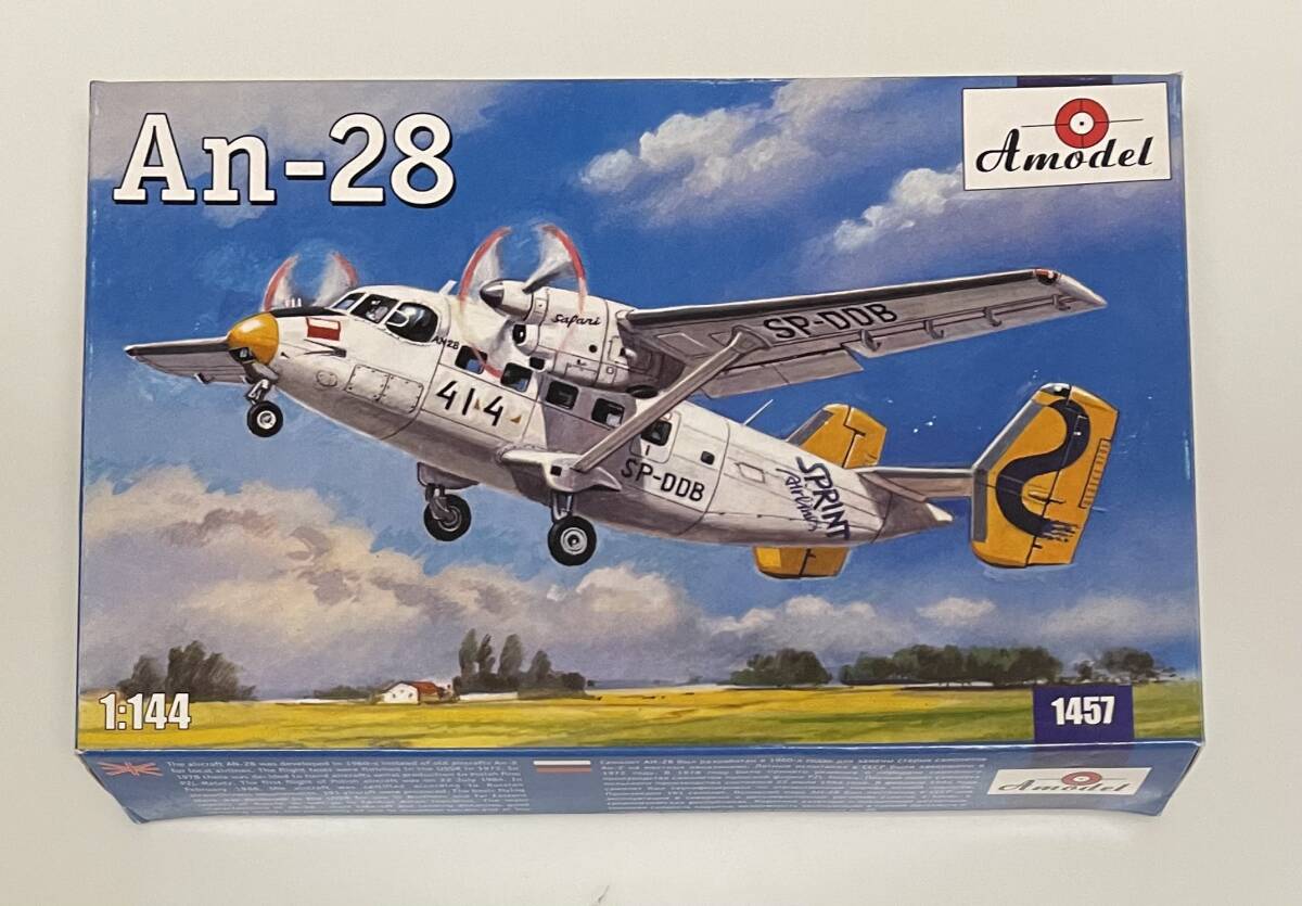 送料390円～ 希少 未使用 未組立品 A Model Aモデル 1/144 アントノフ An-28 双発短距離輸送機 (プラモデル)