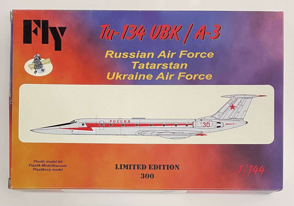 送料450円～ 希少 未使用品 限定品 FLY フライ 1/144 ツポレフ Tu-134 UBK/A3 爆撃機乗員練習機 レジンパーツ等付属 プラモデル