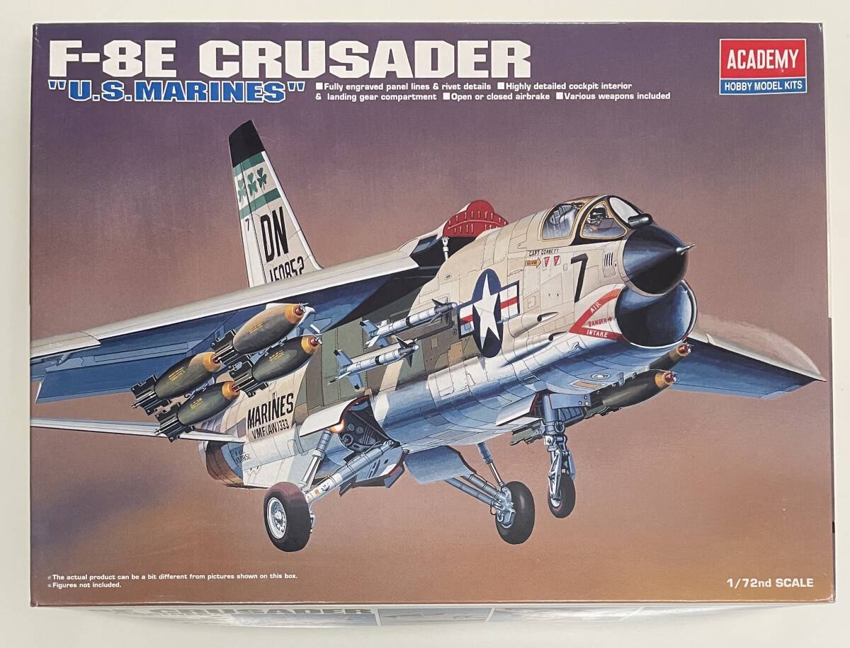 送料660円～ 希少 中袋未開封 未組立品 アカデミー 1/72 F-8E クルセイダー VFM-333 ファイティングシャムロックス等 プラモデル