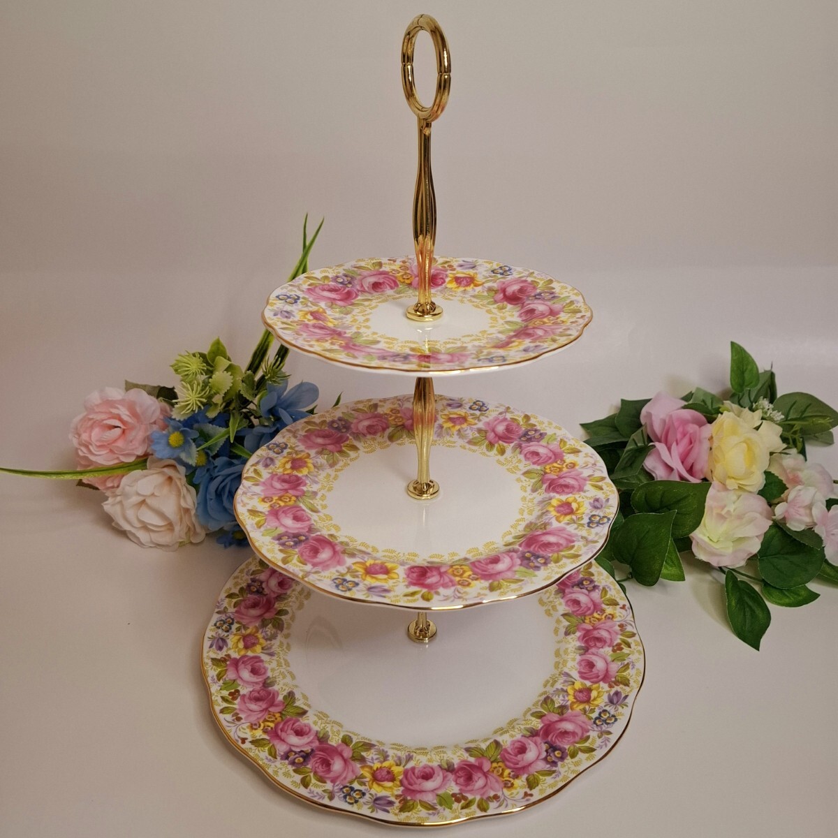 * очень редкий * Royal Albert Serena подставка для выпечки 3 уровень Afternoon Tea подставка Old Country rose 