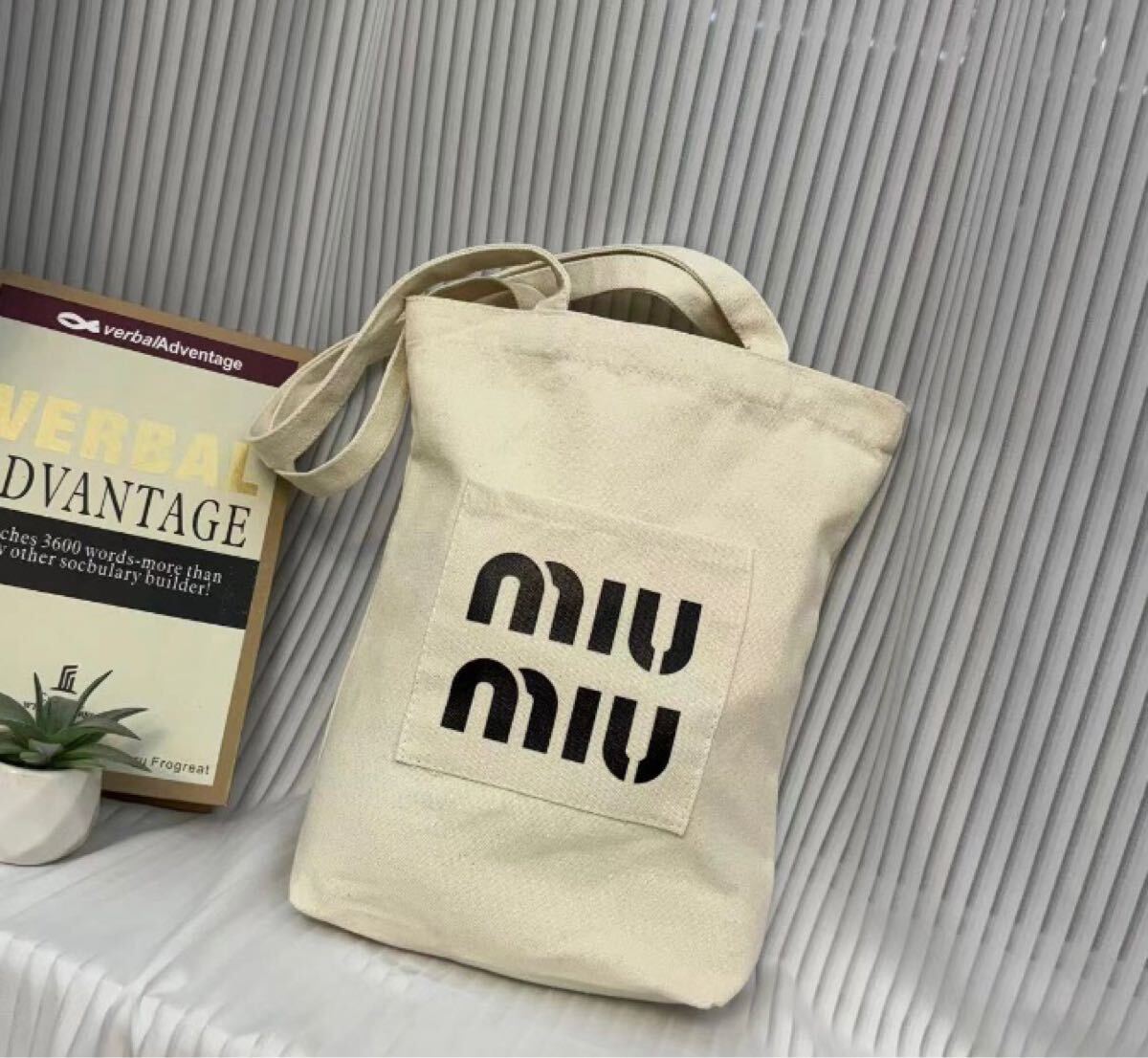 miumiuノベルティトートバック/エコバッグ|Yahoo!フリマ(旧 miumiuノベルティトートバック/エコバッグ|Yahoo!フリマ(旧